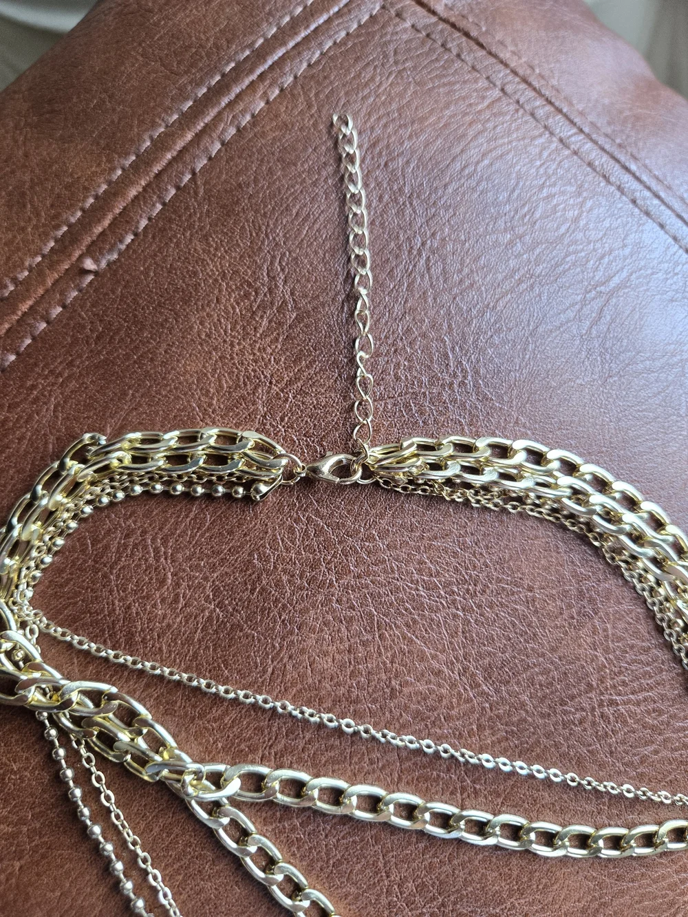 Layered Gold Coin Pendant Choker Necklace Set - Picture 7 of 10